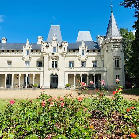 Chateau De Salvert - 4 Gites - 32 Personnes Neuille Экстерьер фото