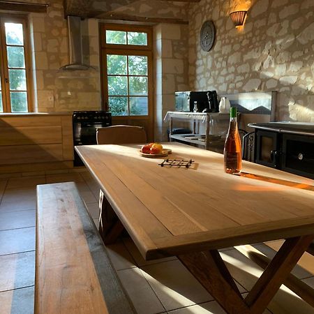 Chateau De Salvert - 4 Gites - 32 Personnes Neuille Экстерьер фото