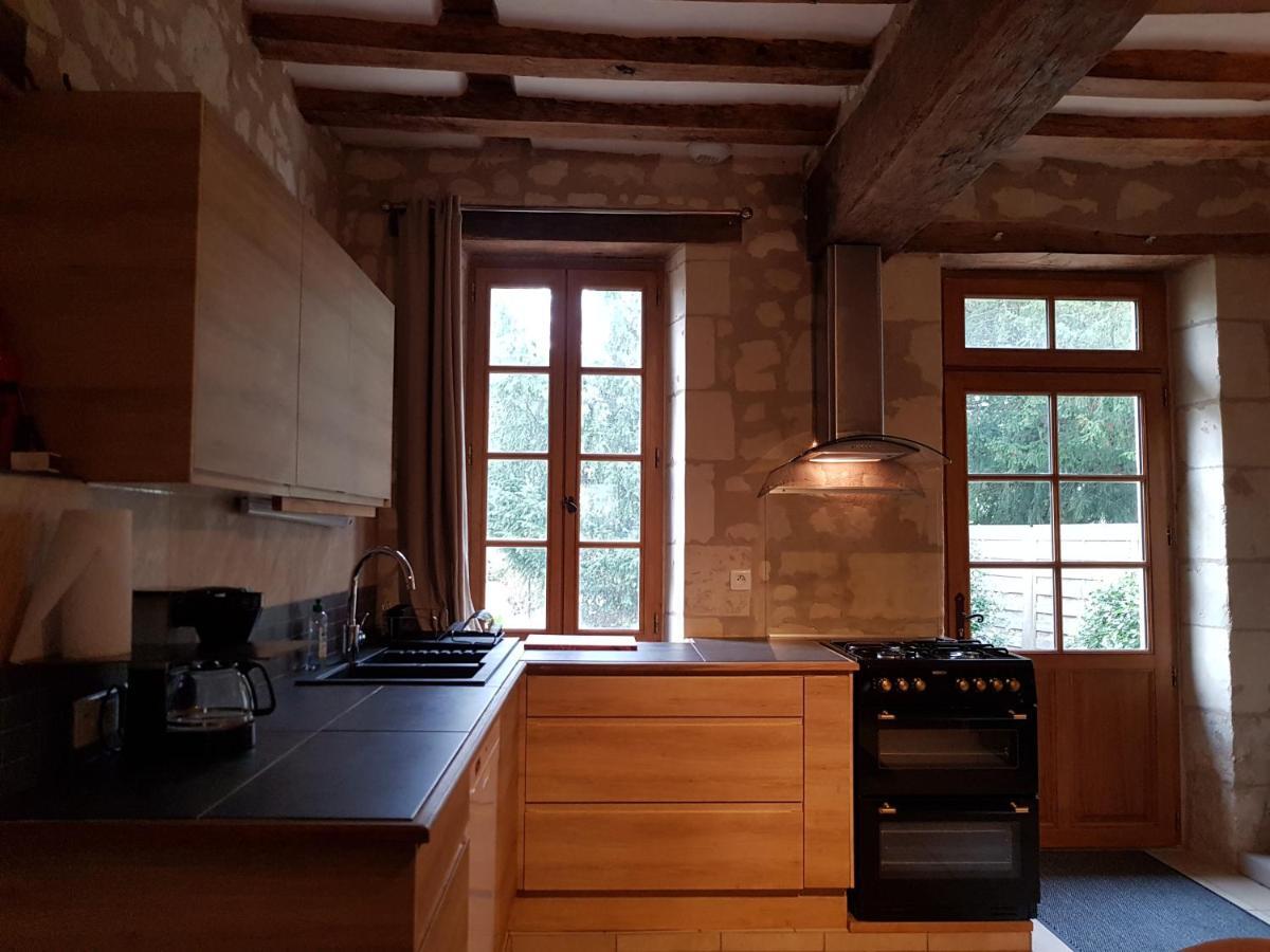 Chateau De Salvert - 4 Gites - 32 Personnes Neuille Экстерьер фото