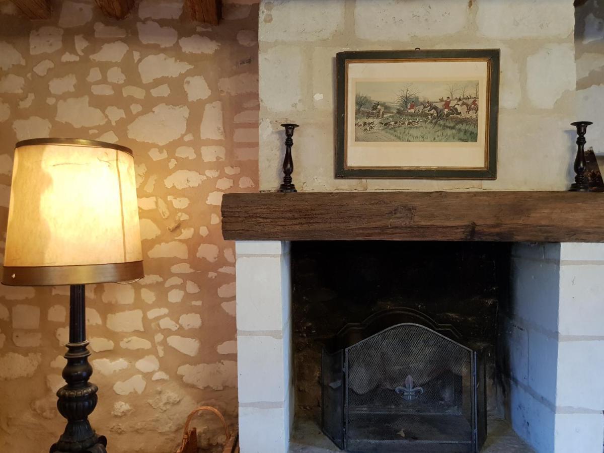 Chateau De Salvert - 4 Gites - 32 Personnes Neuille Экстерьер фото