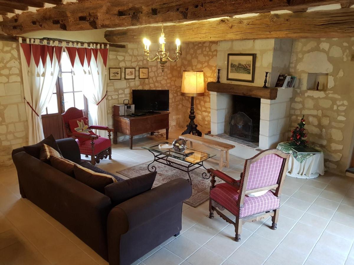 Chateau De Salvert - 4 Gites - 32 Personnes Neuille Экстерьер фото